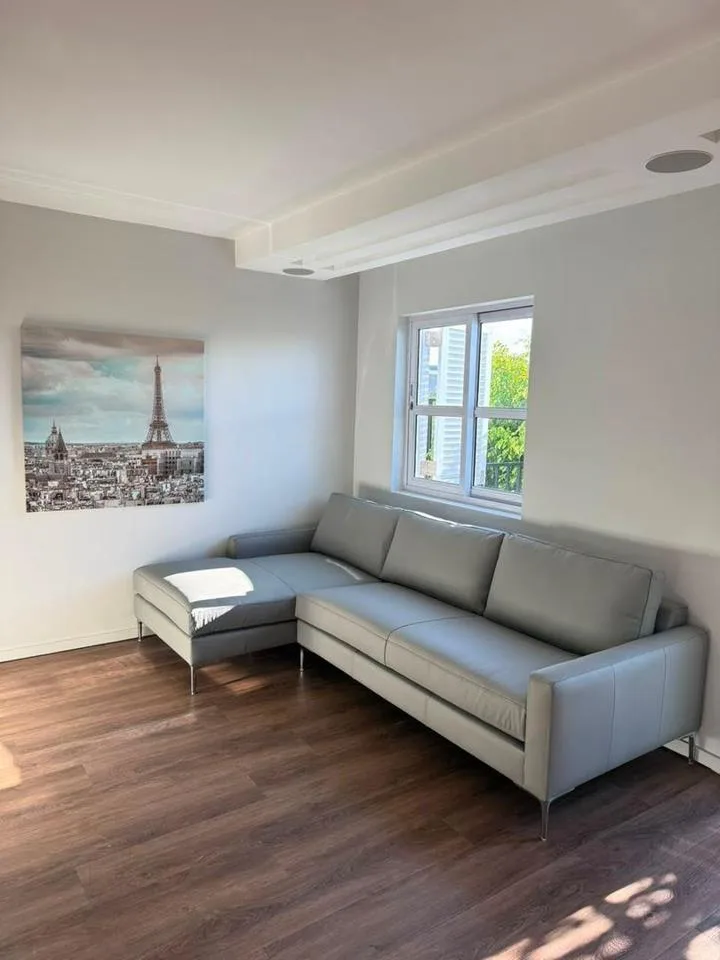 3 Bedroom Apartment / flat to rent in De Waterkant