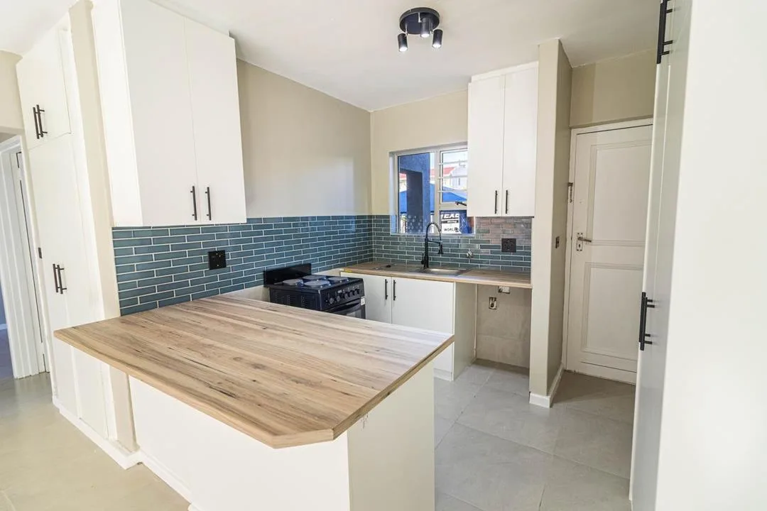 2 Bedroom Apartment / flat to rent in Oakglen