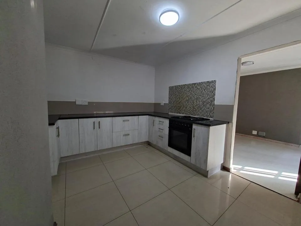 2 Bedroom House to rent in Wetton