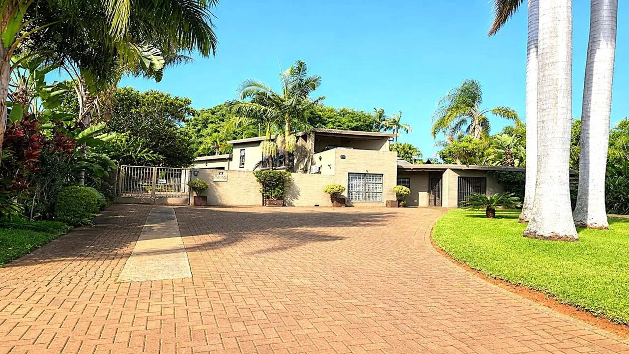 4 Bedroom House for sale in Aquapark