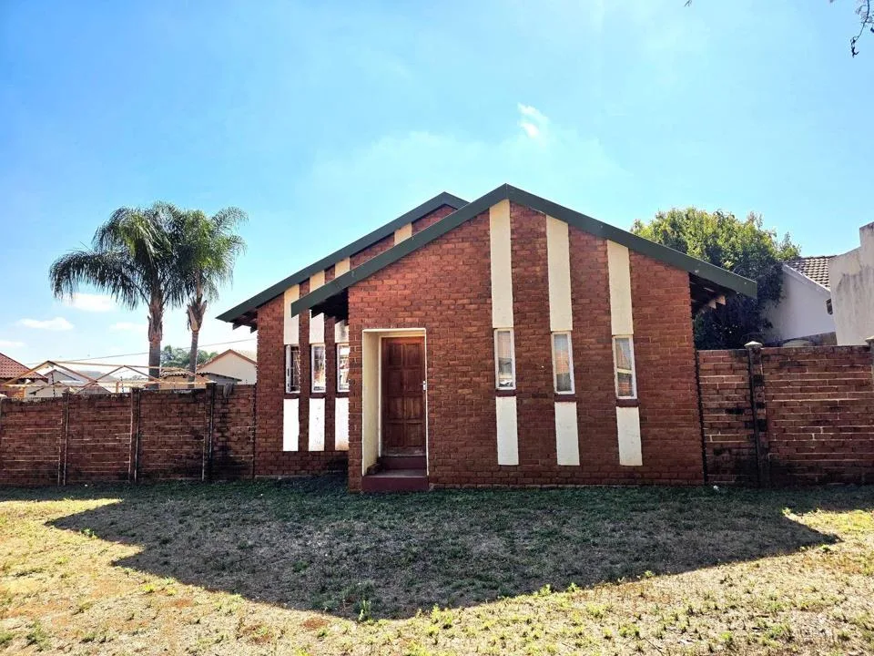 2 Bedroom House for sale in Flora Park