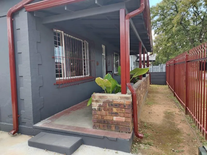 2 Bedroom House to rent in Geduld