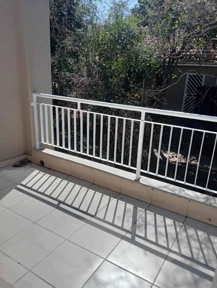 2 Bedroom Apartment / flat to rent in Douglasdale