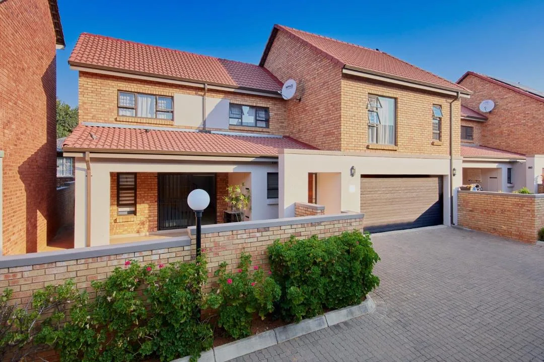 3 Bedroom House to rent in Honeydew Ridge