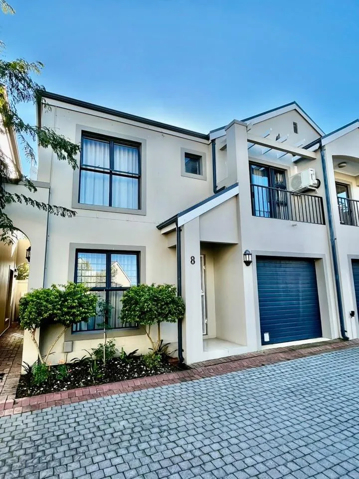 3 Bedroom Townhouse to rent in Durbanville Central