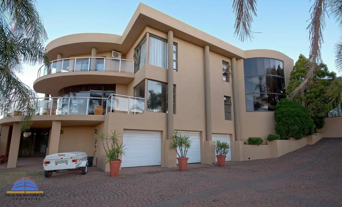 4 Bedroom House for sale in Cashan