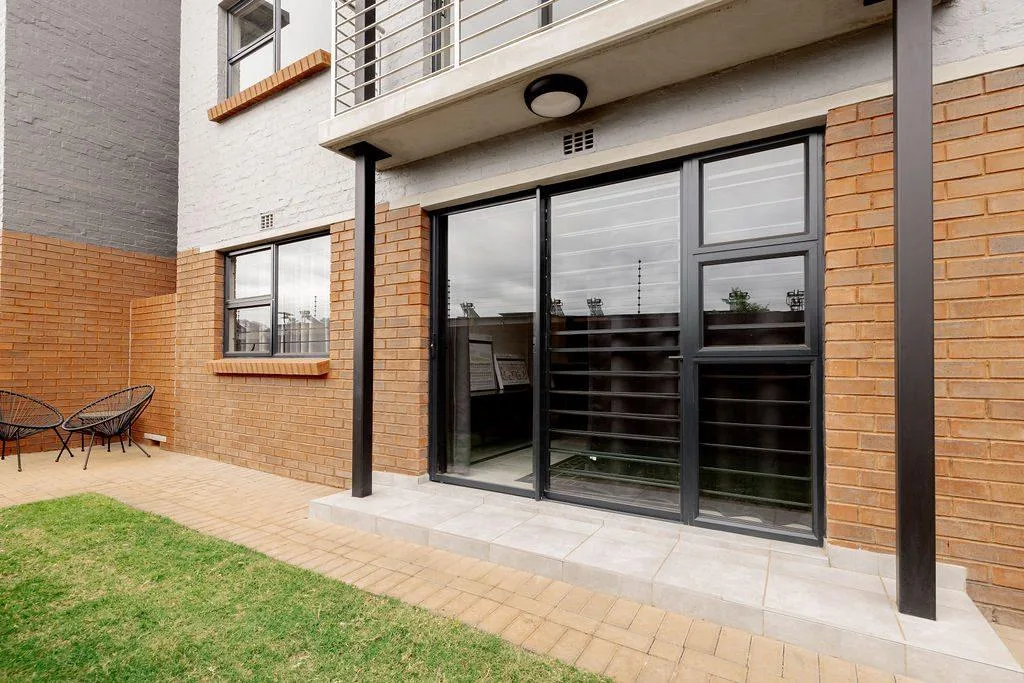 Apartment / flat to rent in Sinoville