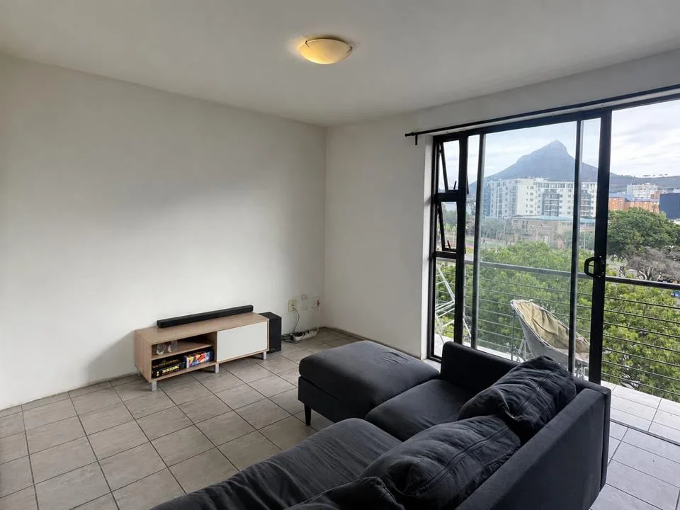 1 Bedroom Apartment / flat to rent in Cape Town City Centre