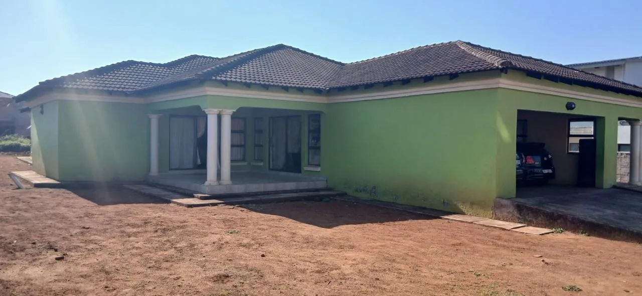 5 Bedroom House for sale in Riverside Estate