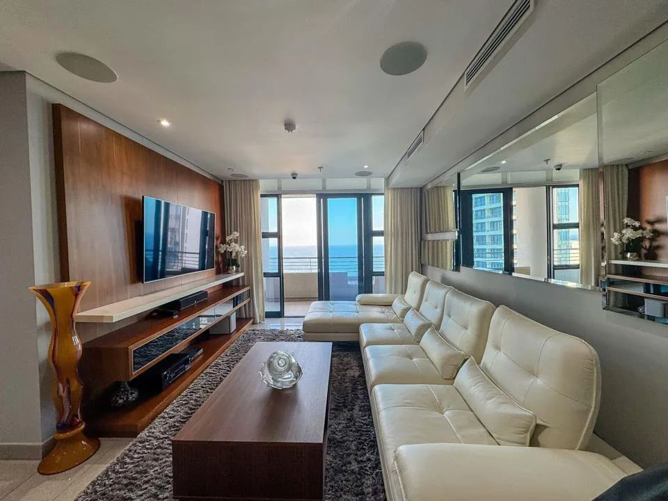 4 Bedroom Apartment / flat to rent in Umhlanga Ridge