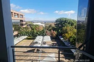 1 Bedroom Apartment / flat to rent in Sandton Central