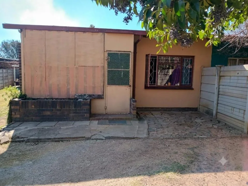 1 Bedroom House for sale in Randlespark