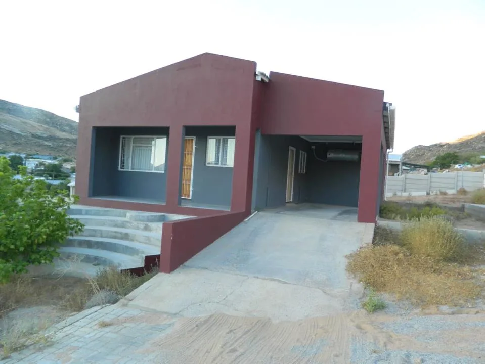 2 Bedroom House to rent in Springbok