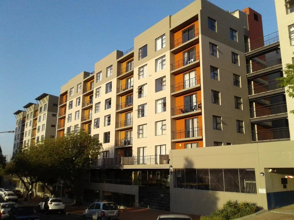 0.5 Bedroom Apartment / flat to rent in Zonnebloem