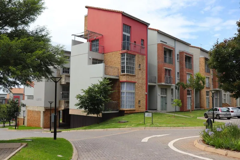 1 Bedroom Apartment / flat to rent in Houghton Estate