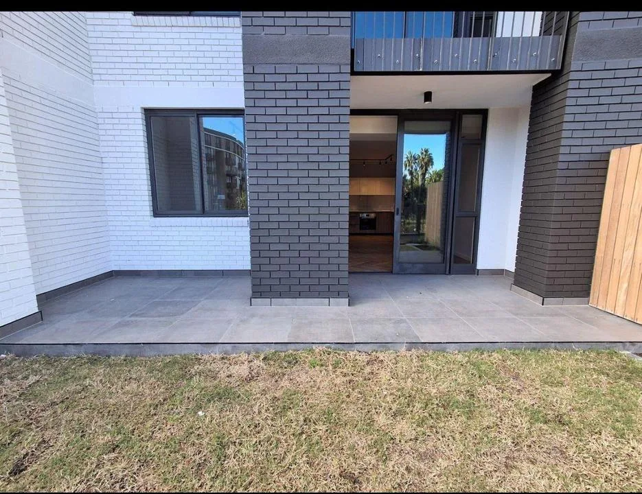 1 Bedroom Apartment / flat to rent in Century City