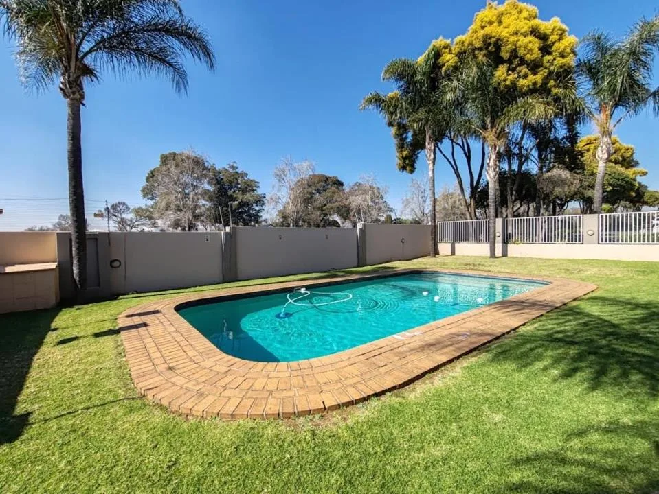 2 Bedroom Apartment / flat to rent in Randhart