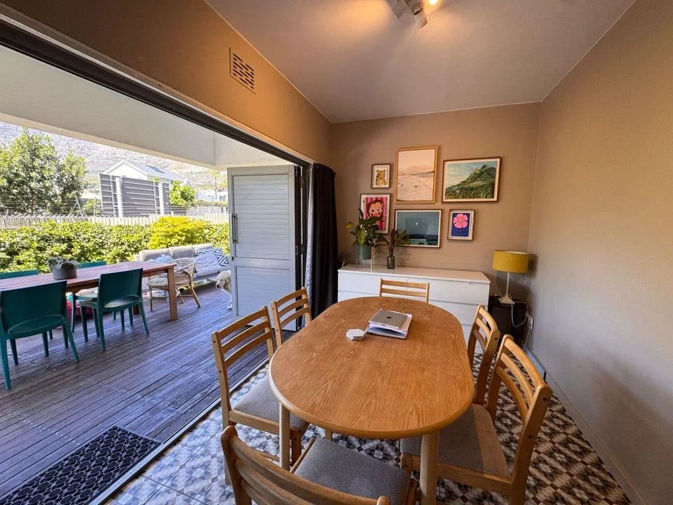 2 Bedroom Apartment / flat to rent in Tamboerskloof