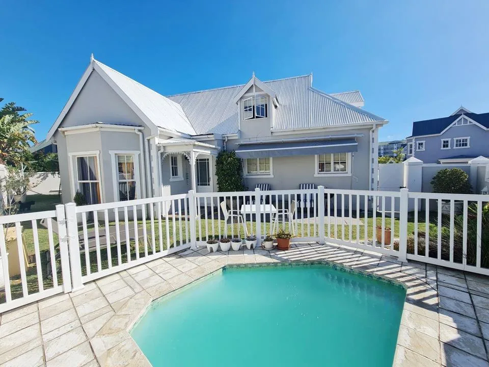 2 Bedroom House to rent in Greenways Golf Estate