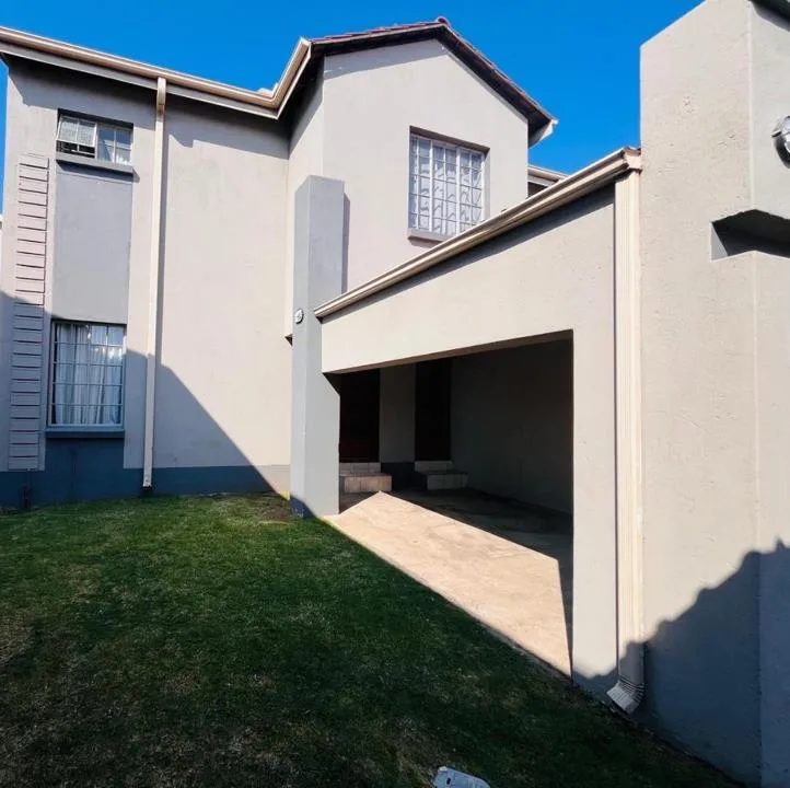 3 Bedroom House for sale in Witbank Ext 10