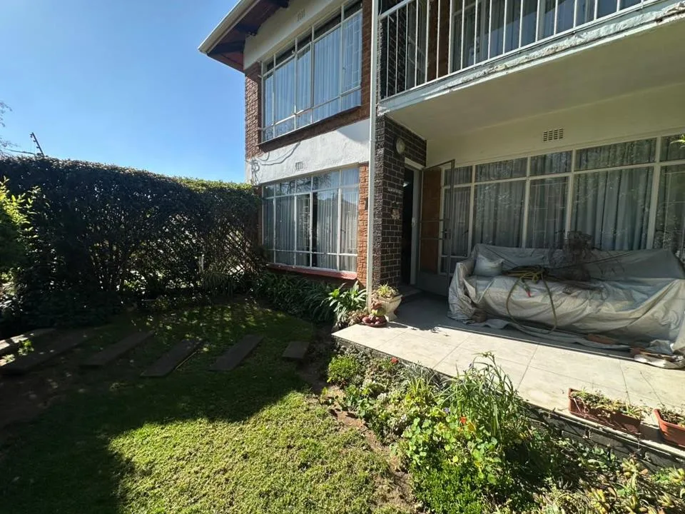 2 Bedroom Townhouse to rent in Farrarmere