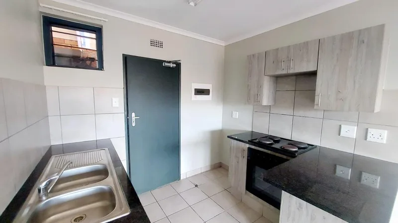 2 Bedroom Apartment / flat to rent in La Montagne