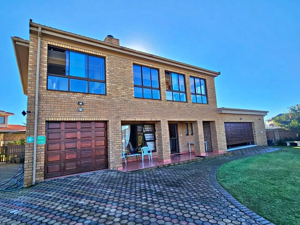 3 Bedroom House to rent in Reebok