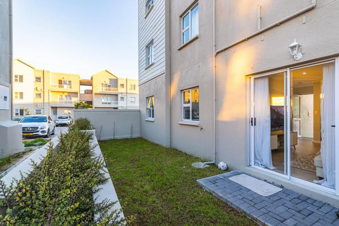 3 Bedroom Apartment / flat to rent in Sunningdale