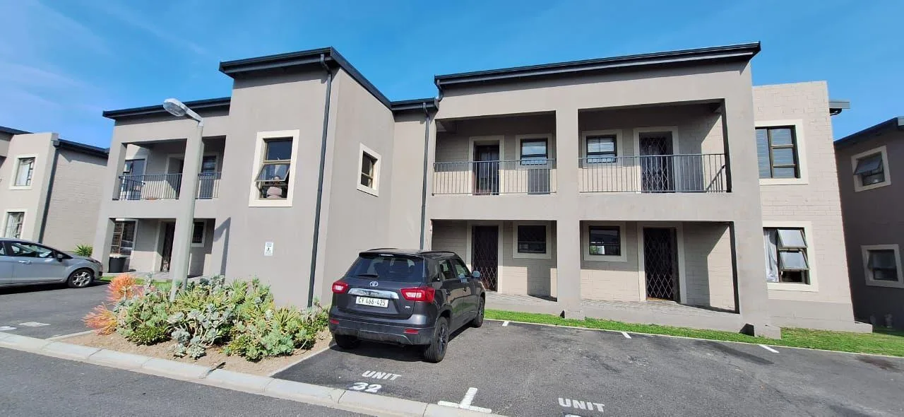 2 Bedroom Apartment / flat to rent in Burgundy Estate
