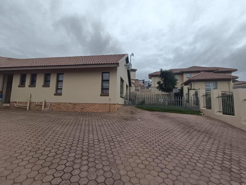 3 Bedroom House to rent in Island View