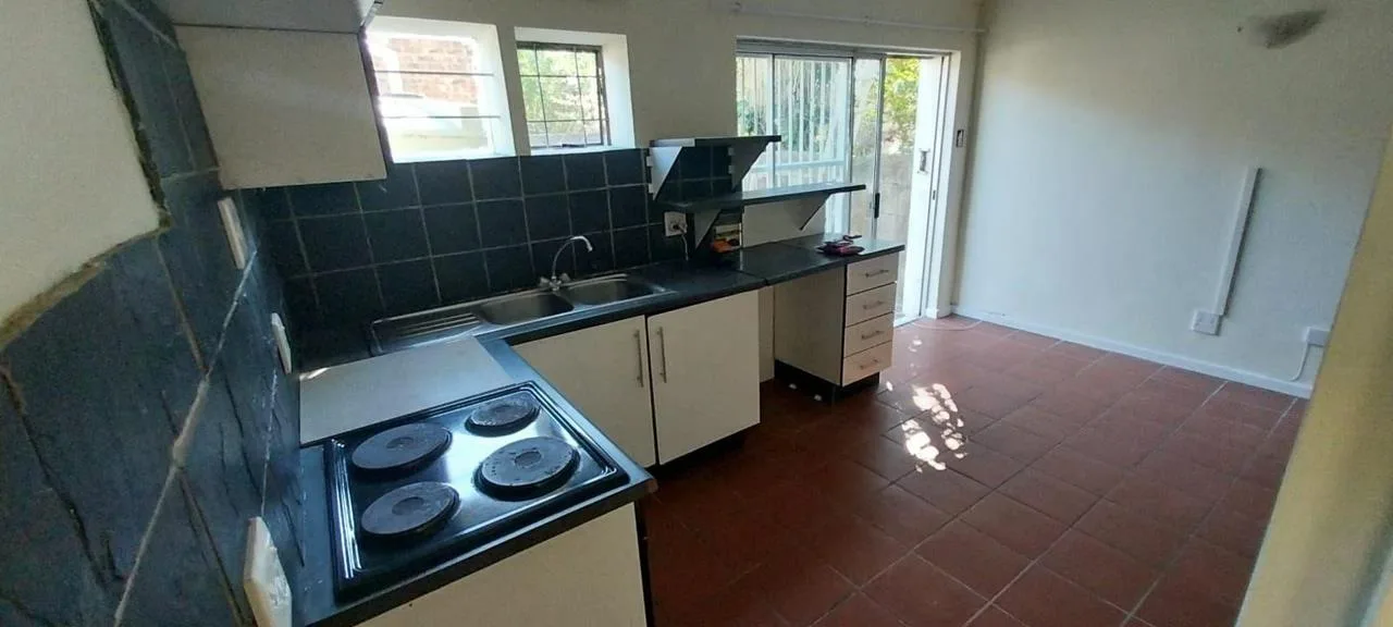 2 Bedroom House to rent in Cambridge