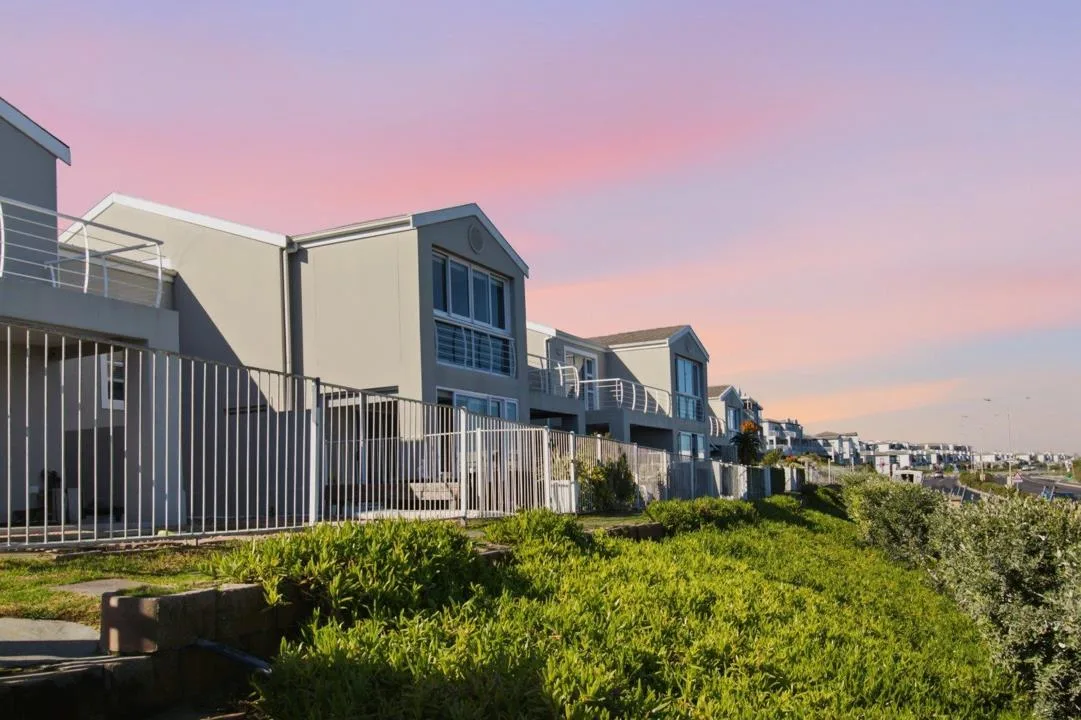 3 Bedroom Townhouse to rent in Big Bay