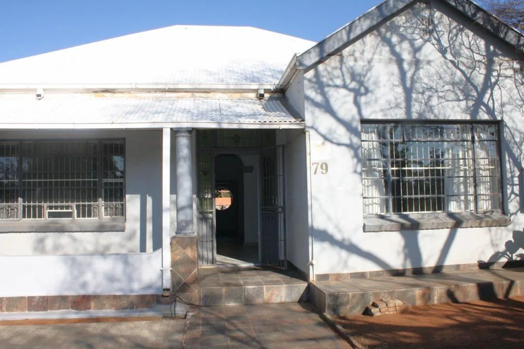 3 Bedroom House for sale in Beaconsfield