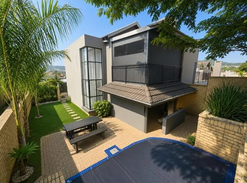 2 Bedroom Townhouse for sale in Stonehenge Ext 7