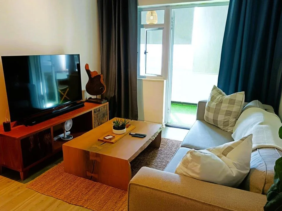 2 Bedroom Apartment / flat to rent in Sea Point