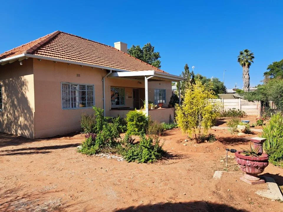 3 Bedroom House for sale in Die Rand