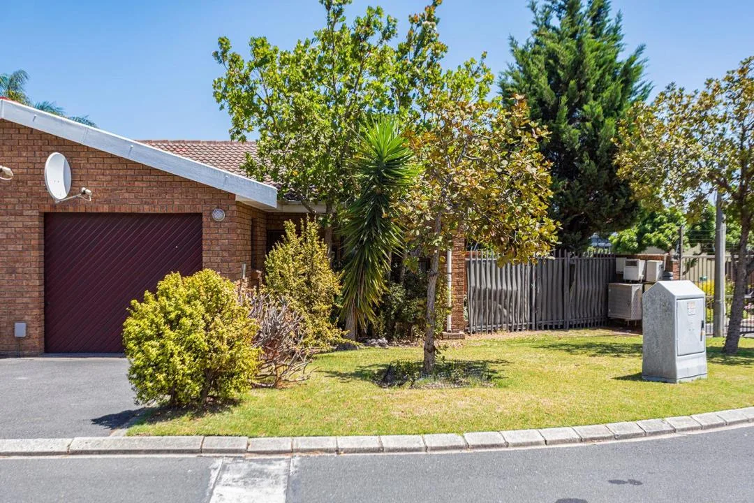 2 Bedroom Townhouse to rent in Sonstraal Heights