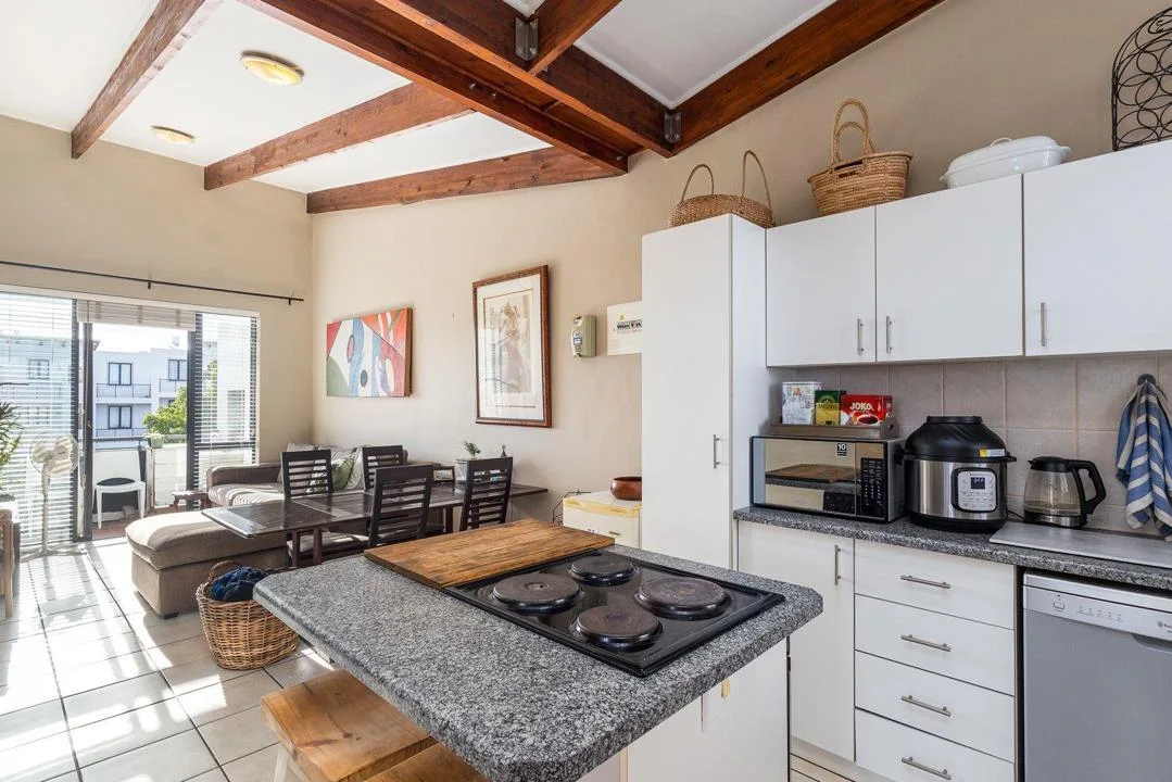 2 Bedroom Apartment / flat to rent in Burgundy Estate