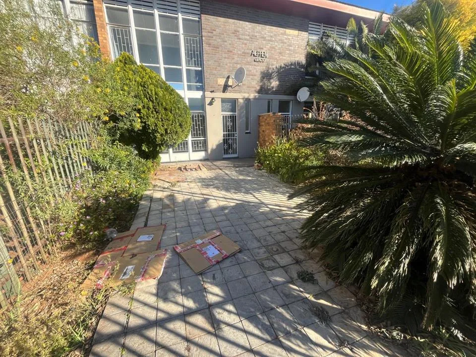 2 Bedroom Apartment / flat for sale in Potchefstroom Central