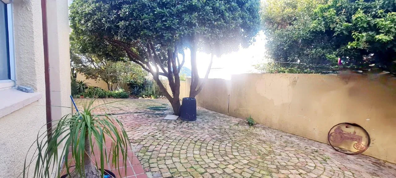 1 Bedroom Apartment / flat to rent in Voelklip