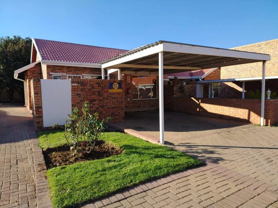 2 Bedroom Townhouse to rent in Bedelia