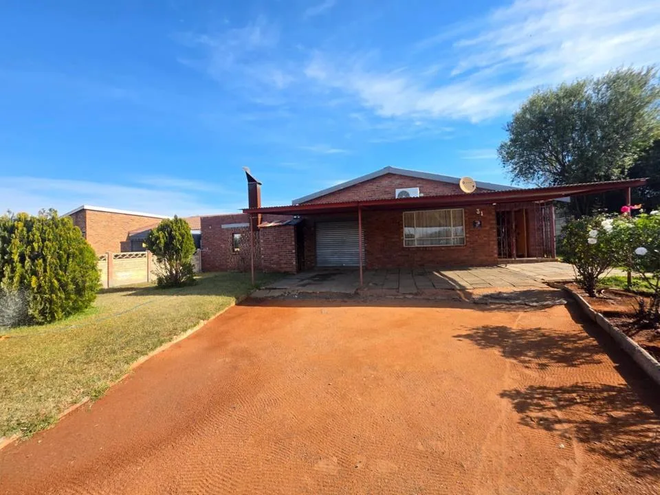3 Bedroom House for sale in South Ridge