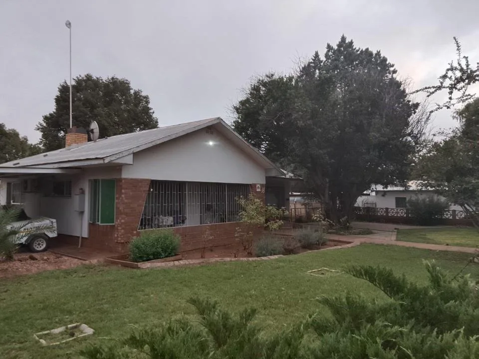 3 Bedroom House for sale in Kuruman