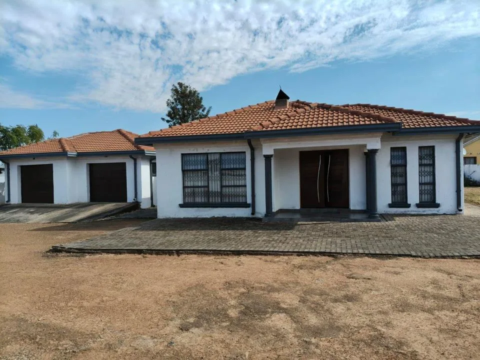 4 Bedroom House for sale in Mogwase