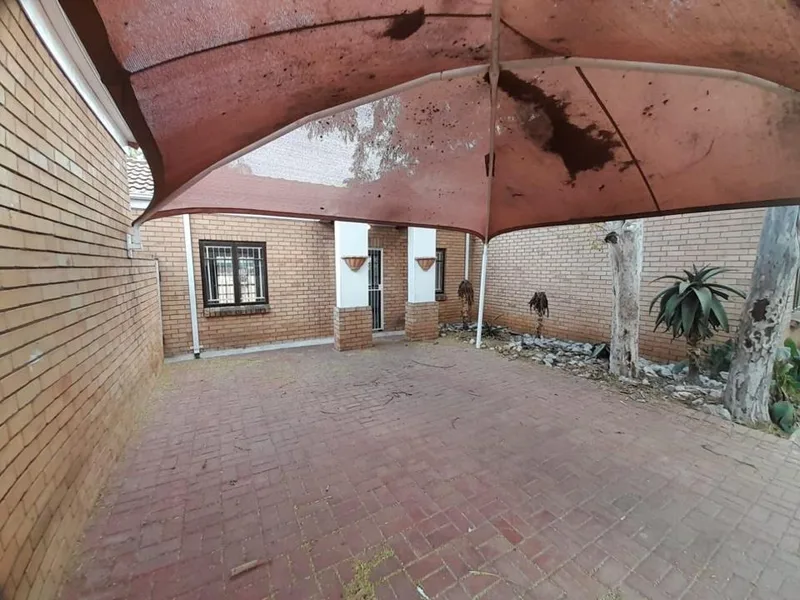 2 Bedroom Townhouse to rent in Bendor