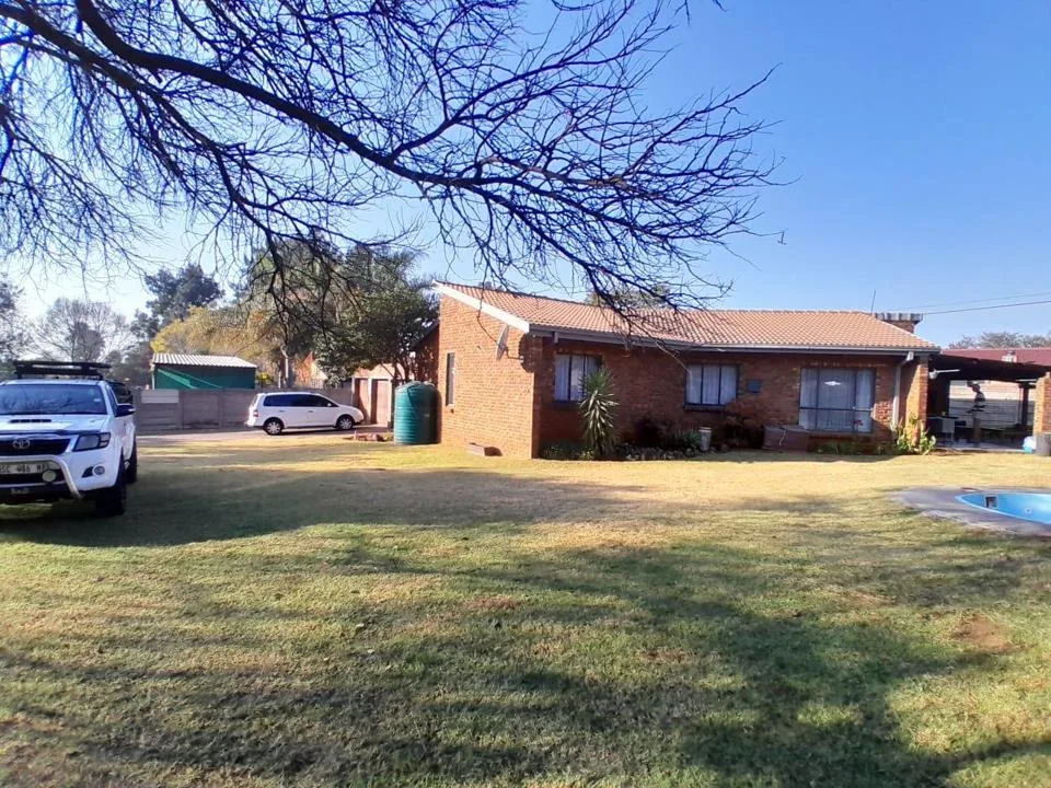 3 Bedroom House for sale in Ben Fleur