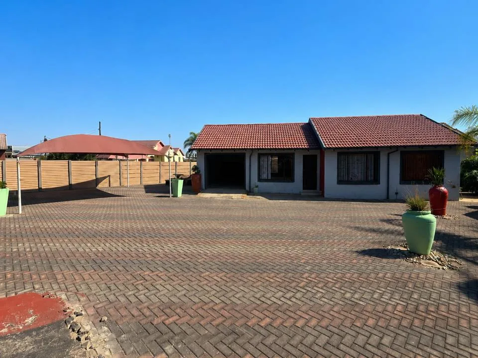 3 Bedroom House to rent in Seshego D