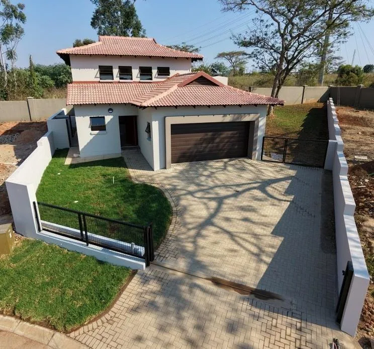 4 Bedroom House for sale in Arborpark