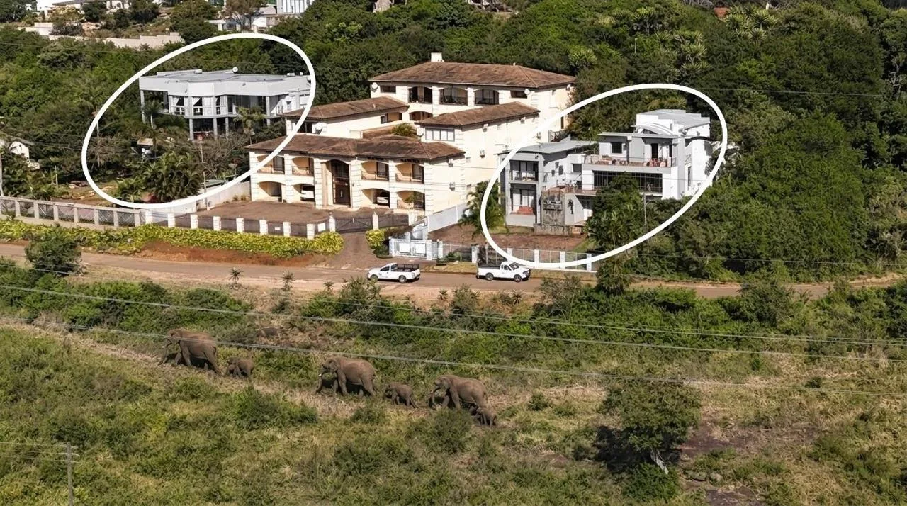 19 Bedroom House for sale in Komatipoort