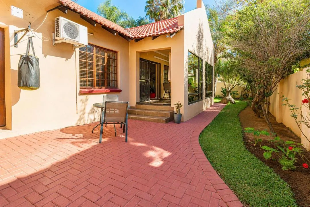 4 Bedroom House for sale in Safari Gardens
